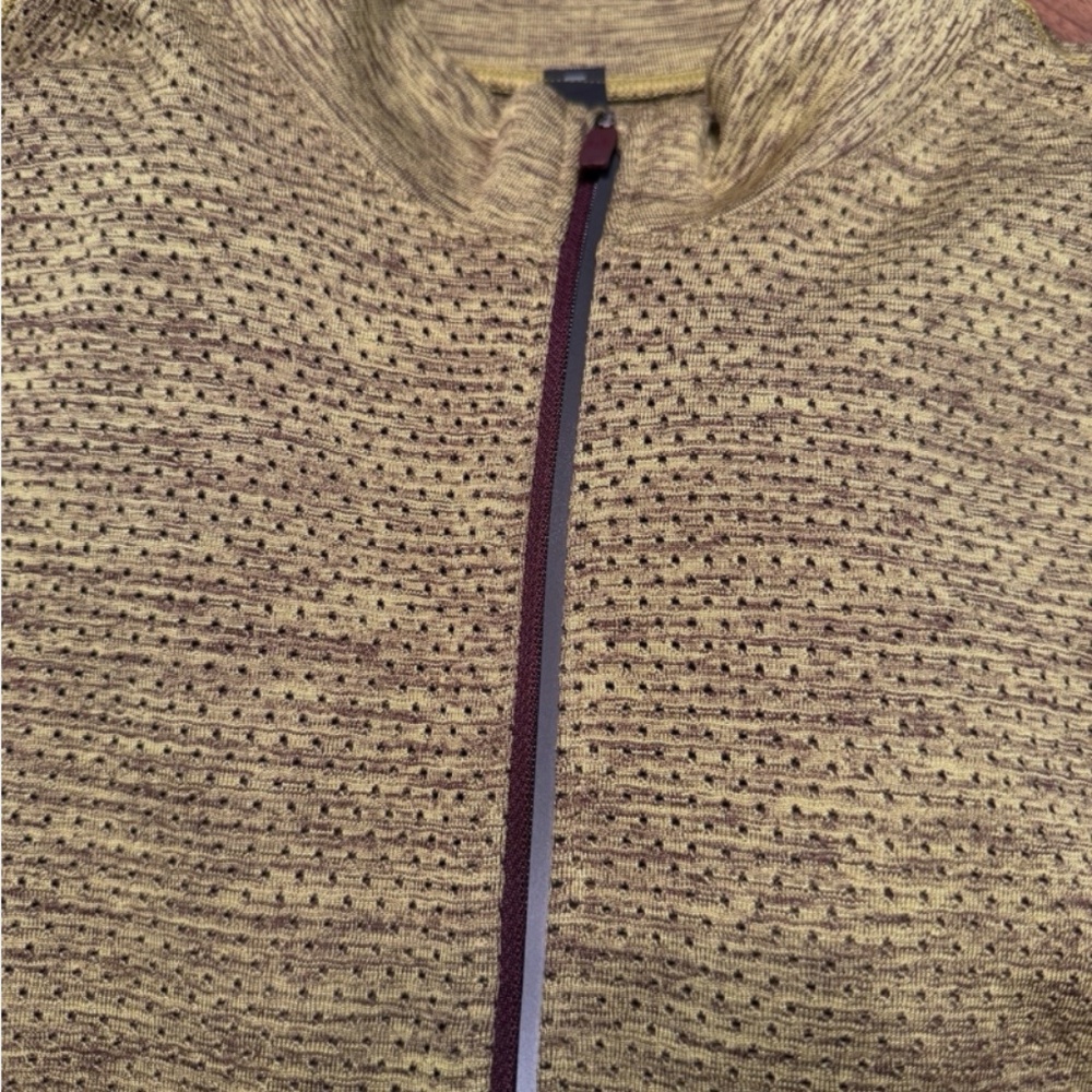 Lululemon Metal Vent Tech Midweight Half-Zip Men Large Sonic Yellow Performance